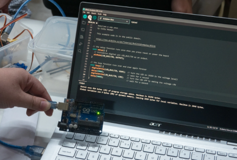Vì sao nhiều người 'mê' Arduino, nền tảng được cho là 'tiền thân' của giáo dục STEM?
